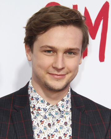 Logan Miller