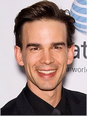 Christopher Gorham