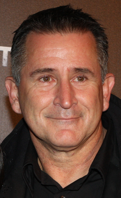 anthony lapaglia