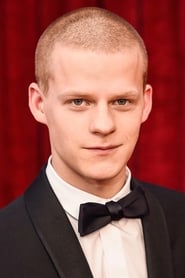 Lucas Hedges