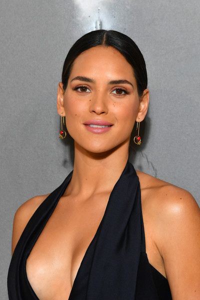 Adria Arjona