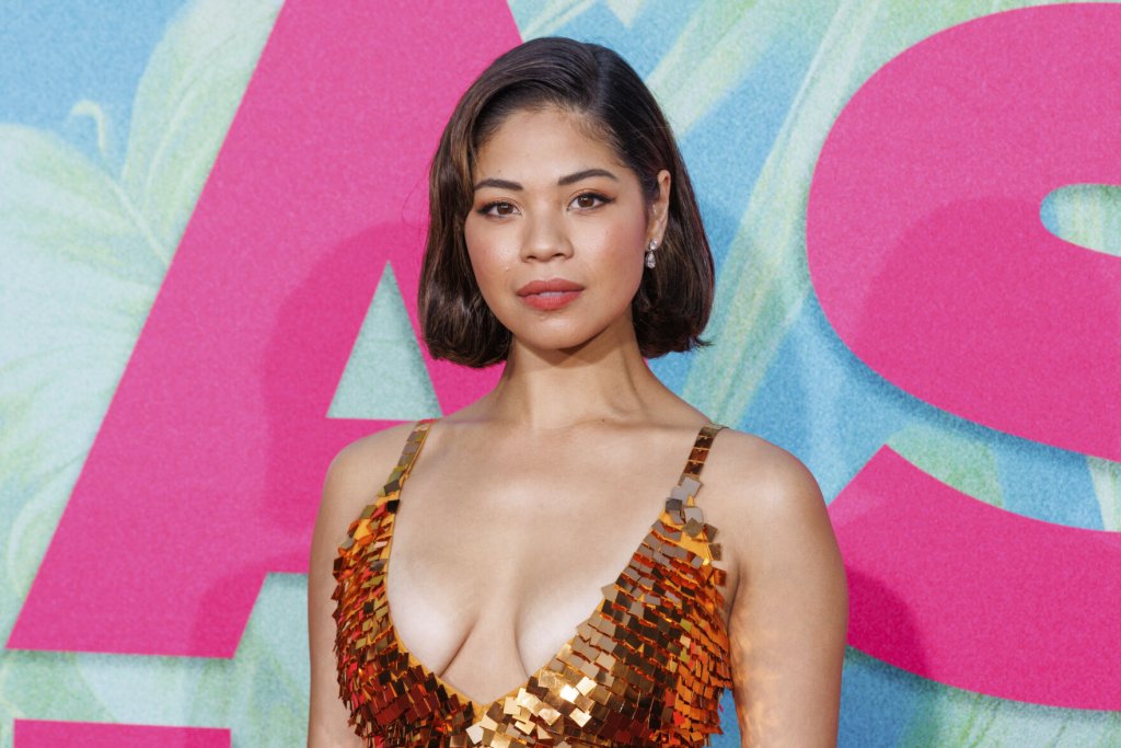 Eva Noblezada